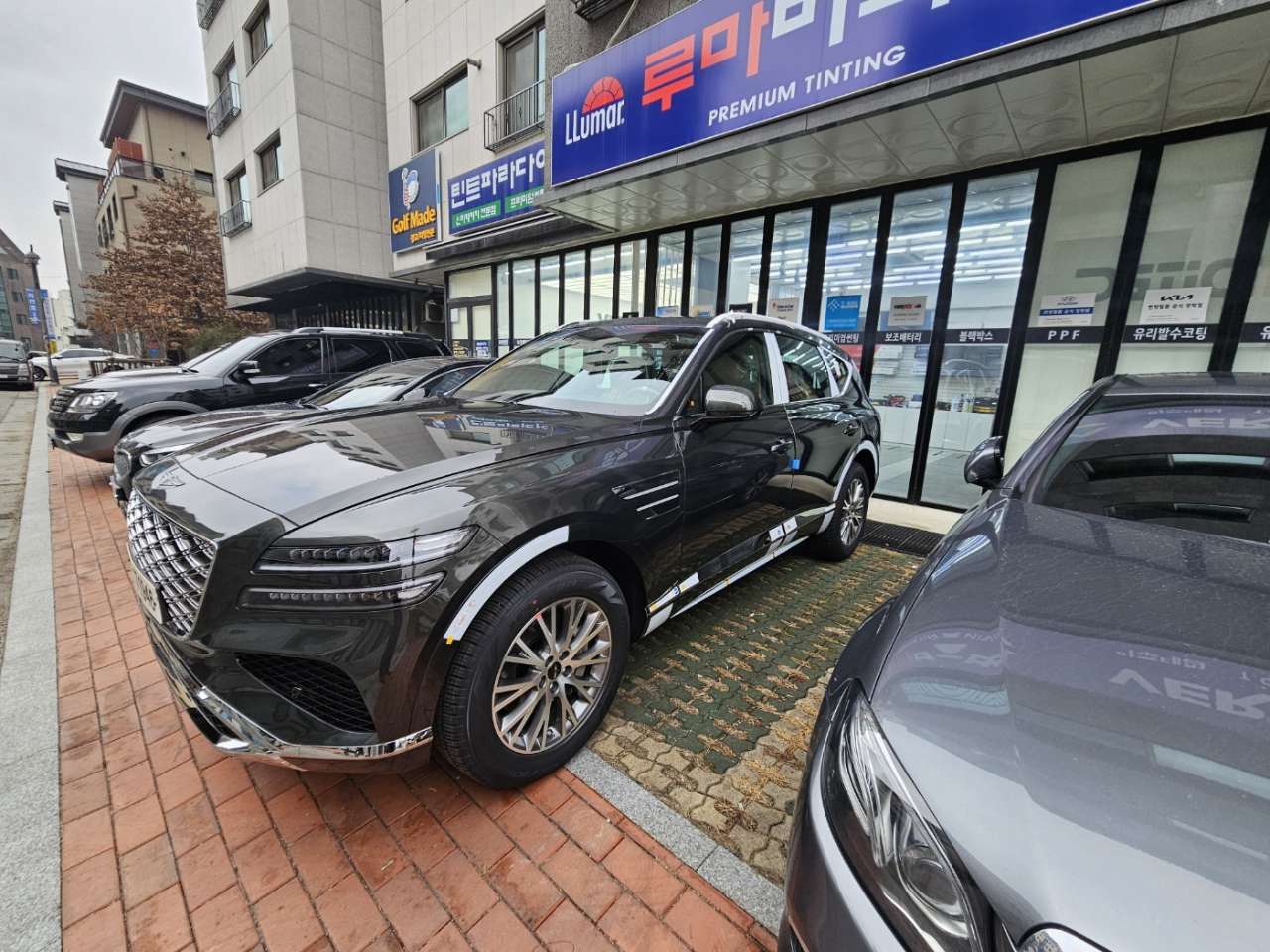 제네시스 GV80 2.5 터보 2WD 5인승 썸네일 이미지