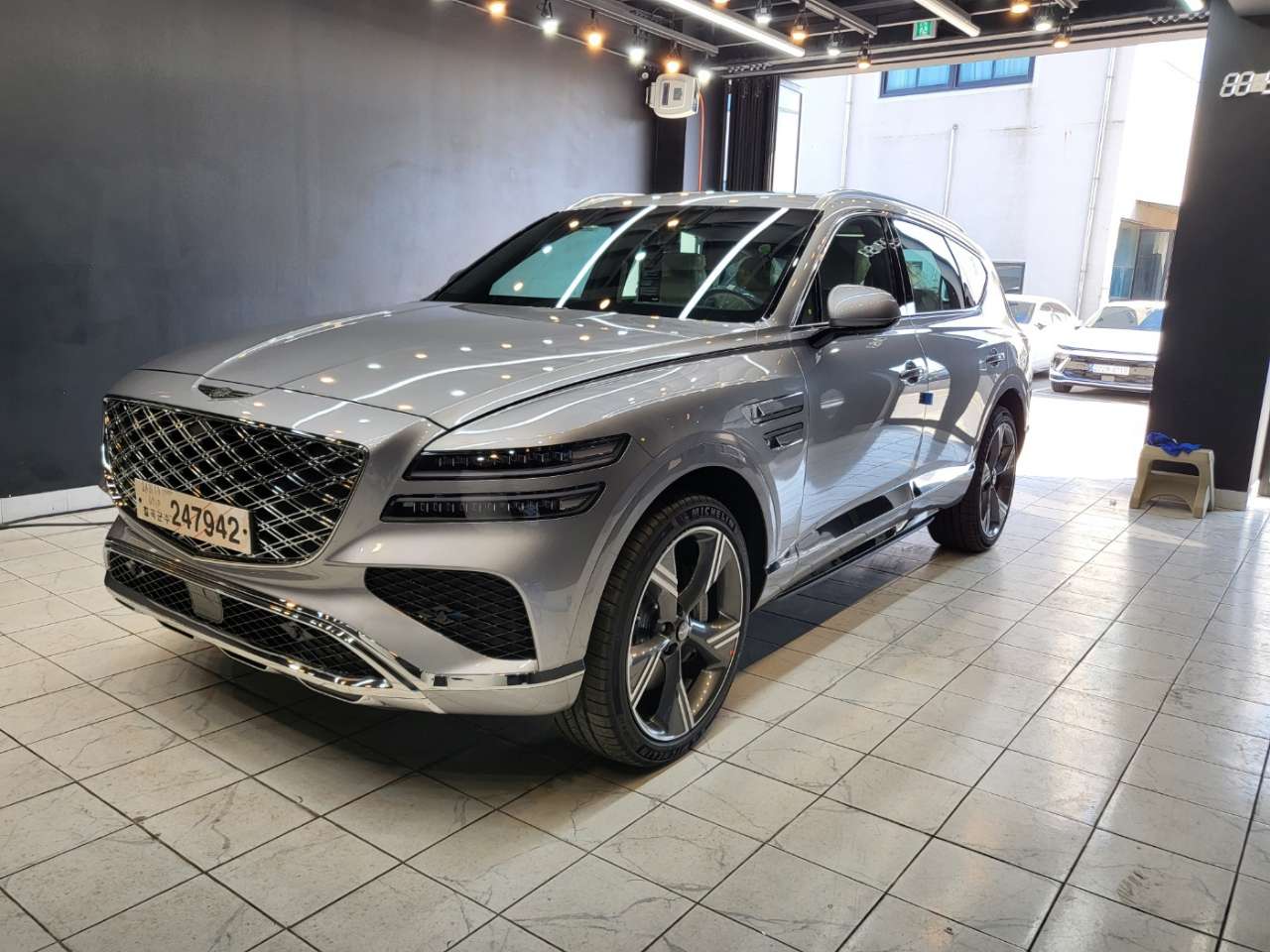 제네시스 GV80 2.5 터보 2WD 7인승 썸네일 이미지