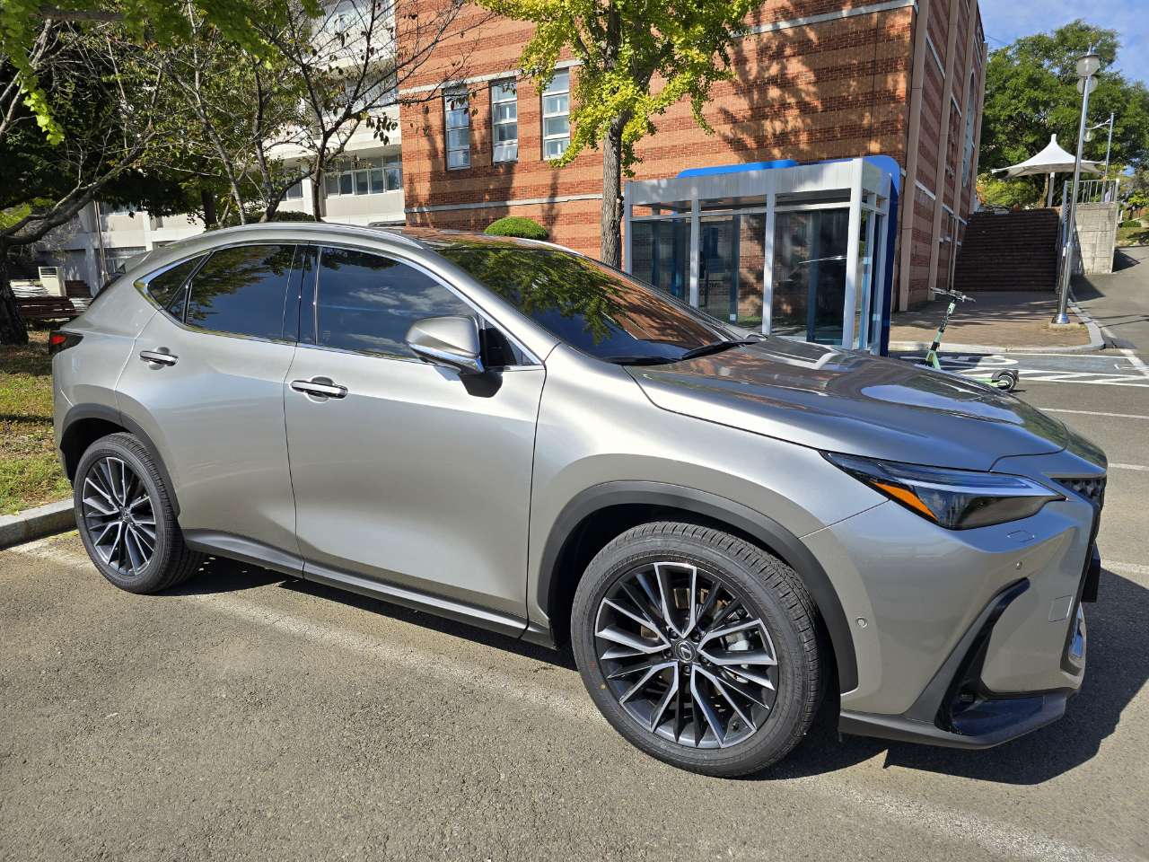 NX350h 리뷰 썸네일 이미지