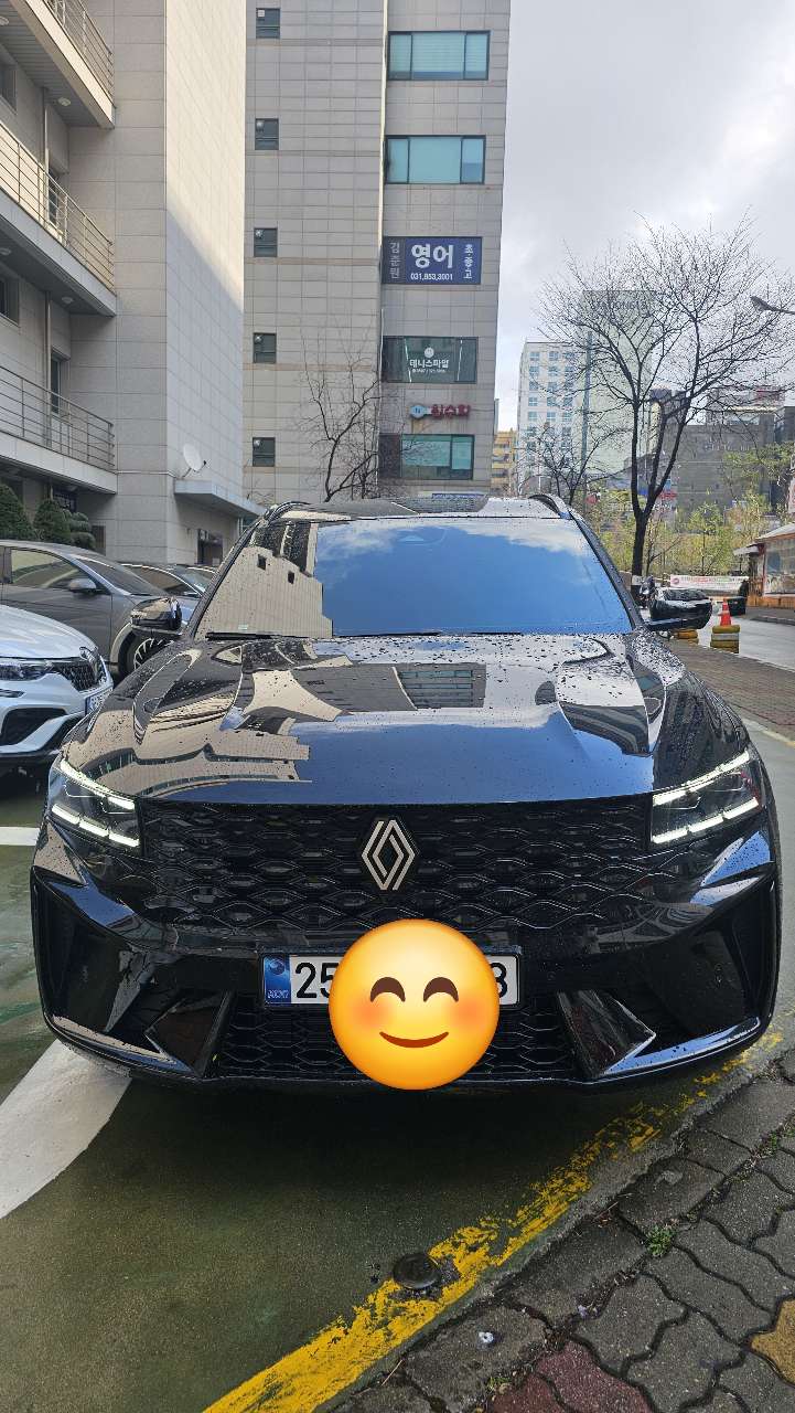 르노코리아 그랑 콜레오스 E-Tech 하이브리드 아이코닉 게시글 썸네일