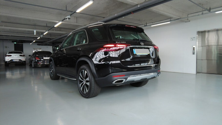 벤츠에서 절대 사면 안되는 suv 하나 알려줌  썸네일