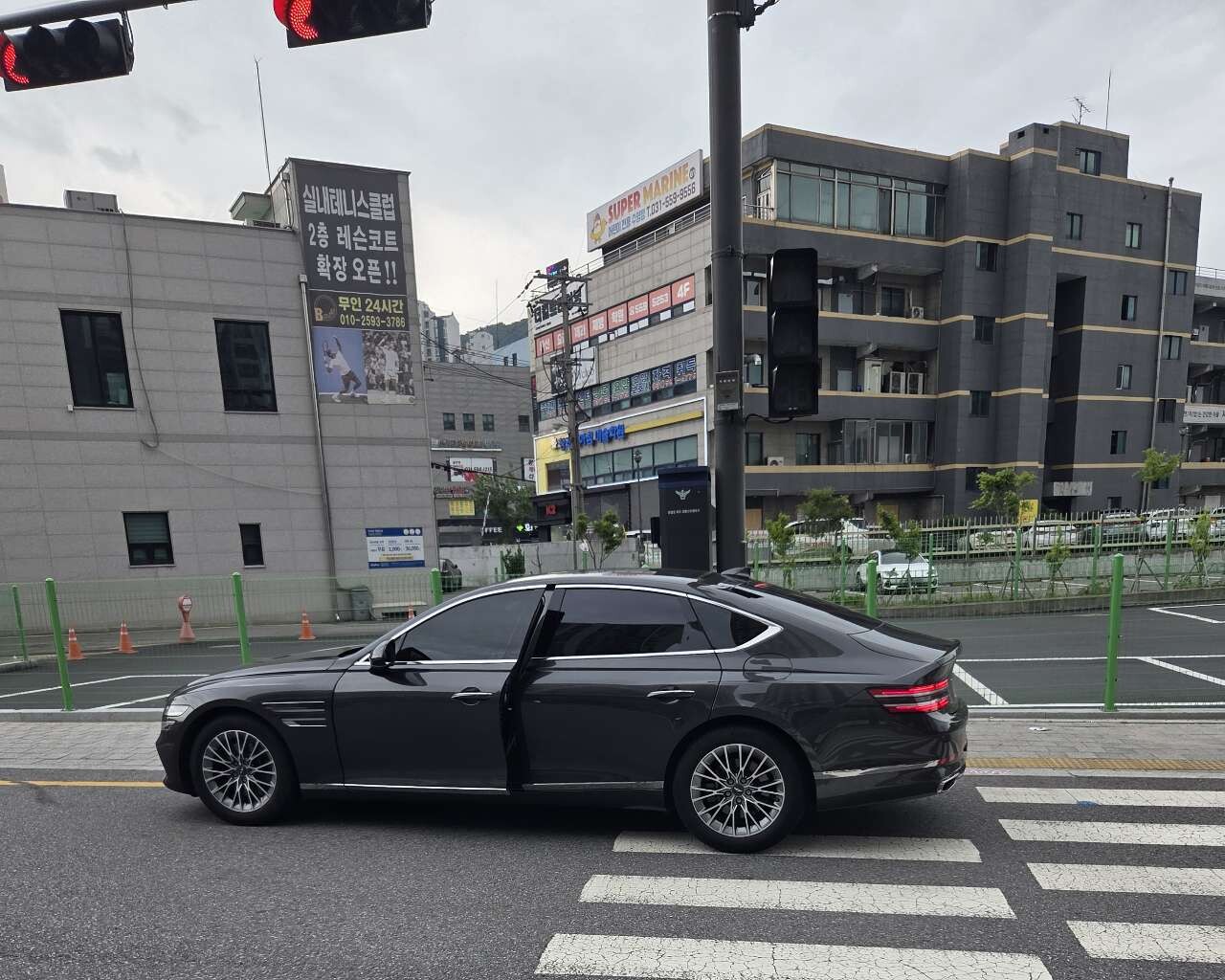 G80 RG3 2.5 RWD 이미지2