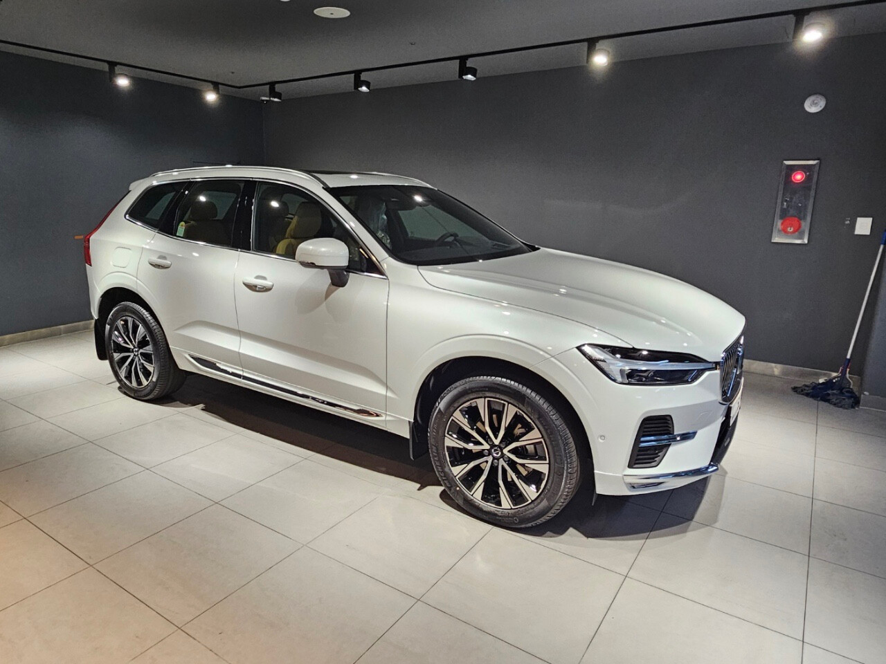 볼보 XC60 B5 울트라 오너리뷰 썸네일