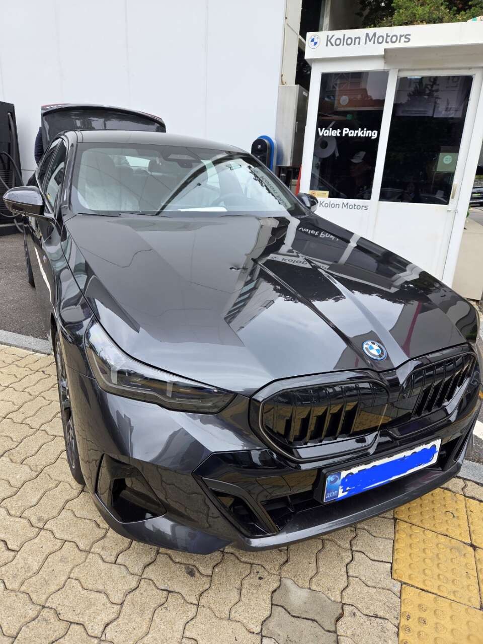 BMW 5시리즈 530e xDrive M 스포츠 프로 P1 이미지1