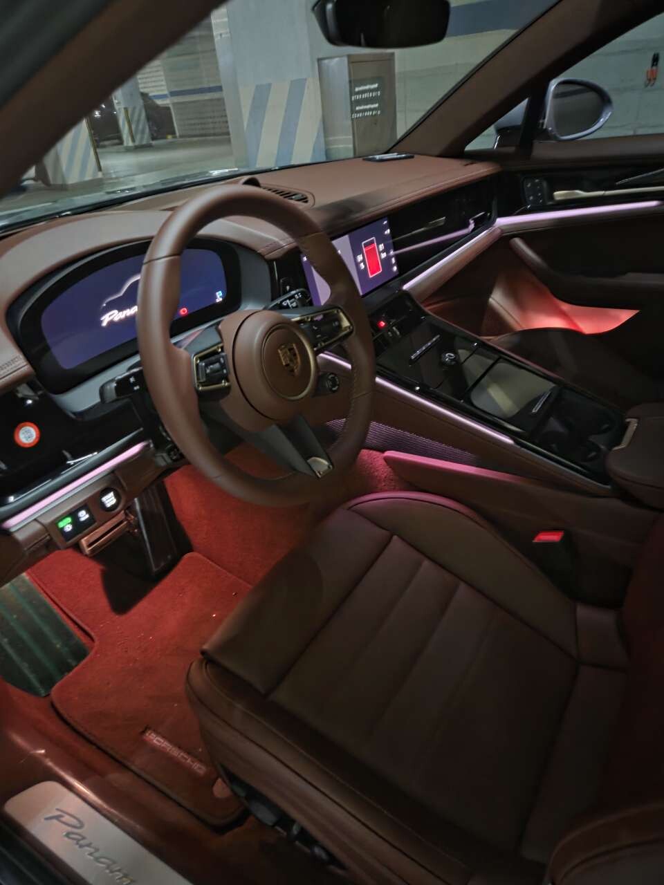 파나메라4 E-HYBRID G3 이미지7