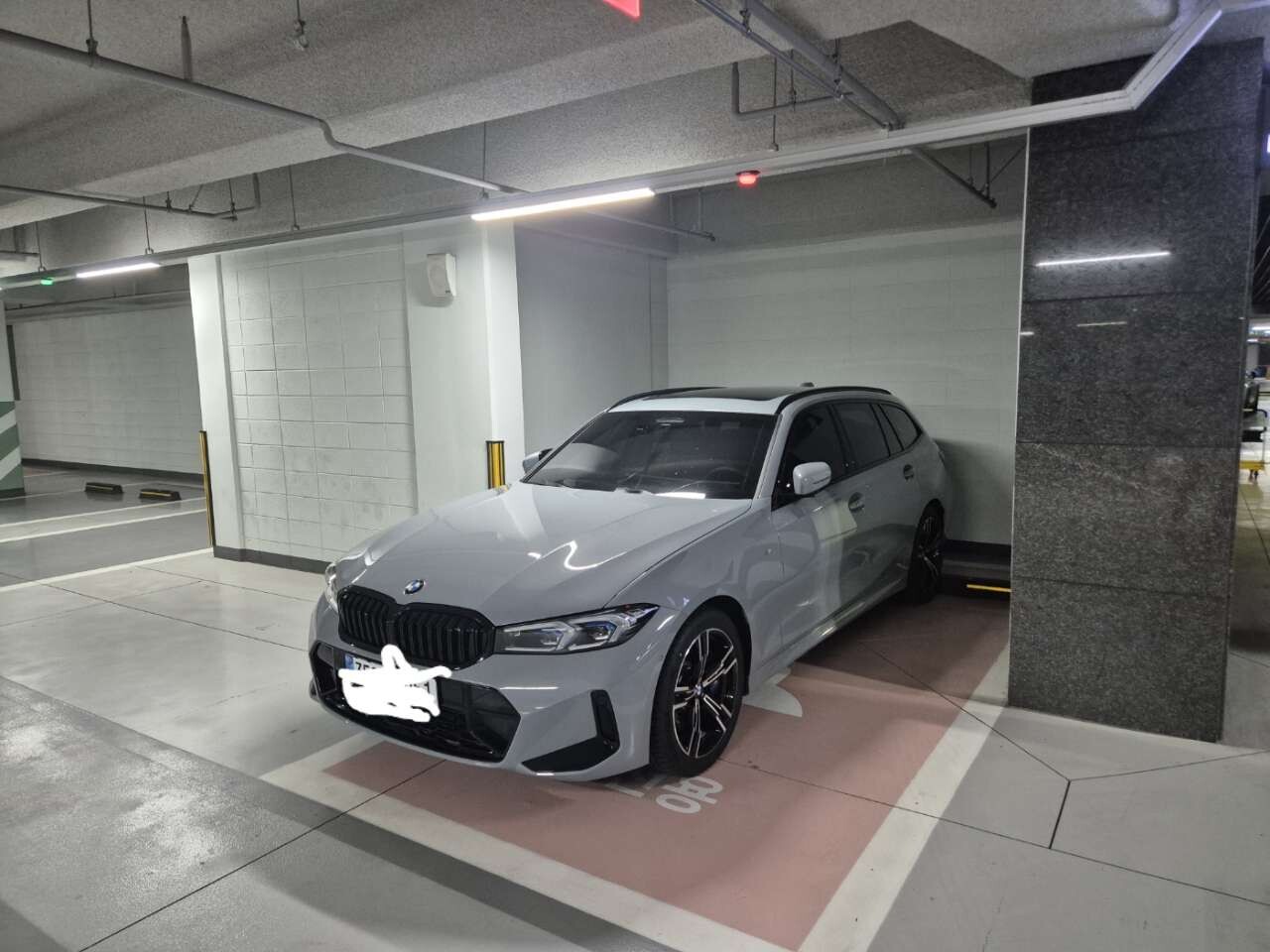 Bmw 320i touring 이미지2