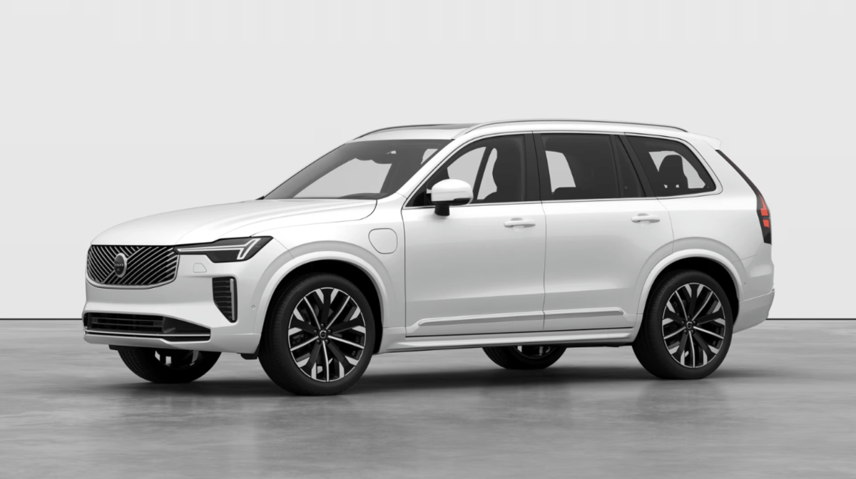 볼보 XC90 페이스리프트 가격, 옵션 정보 공개  썸네일