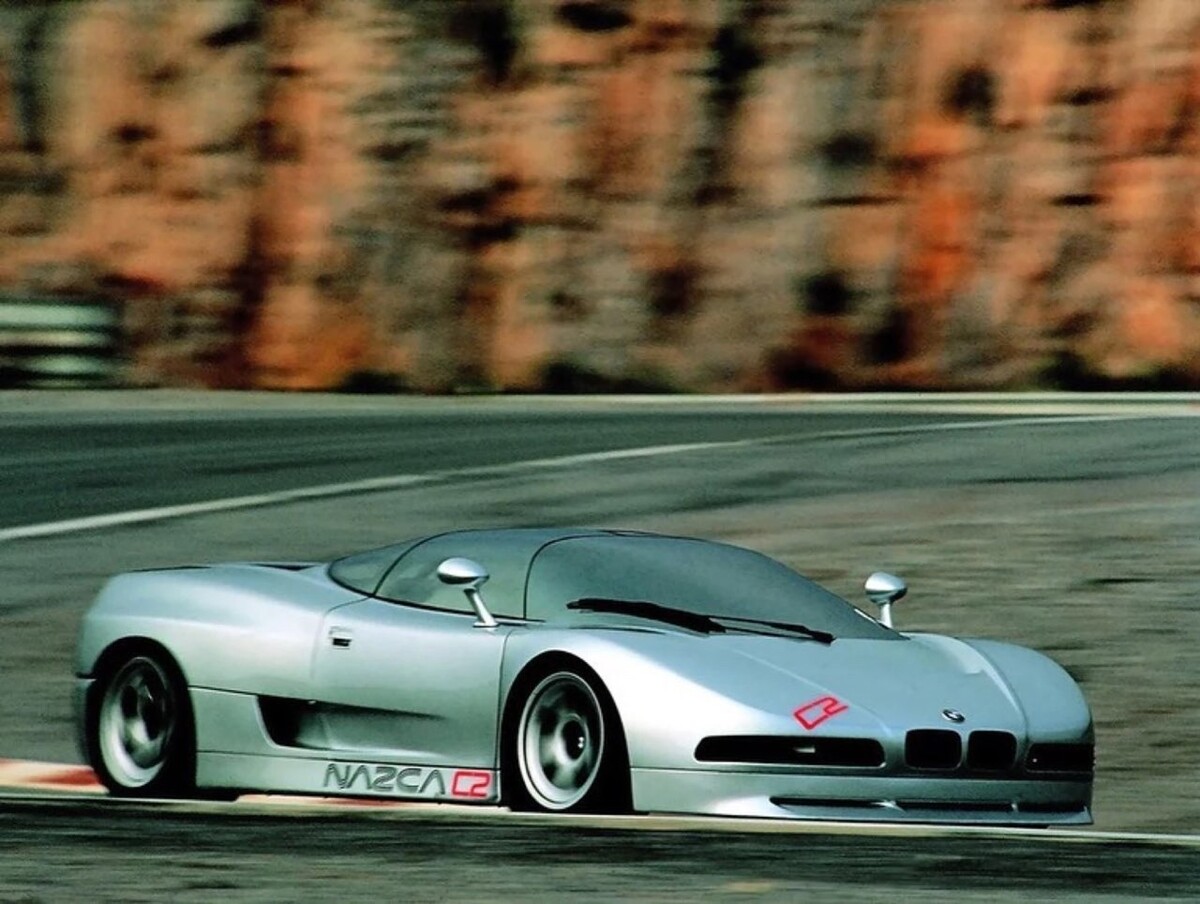 BMW 하이퍼카 개발 중 썸네일