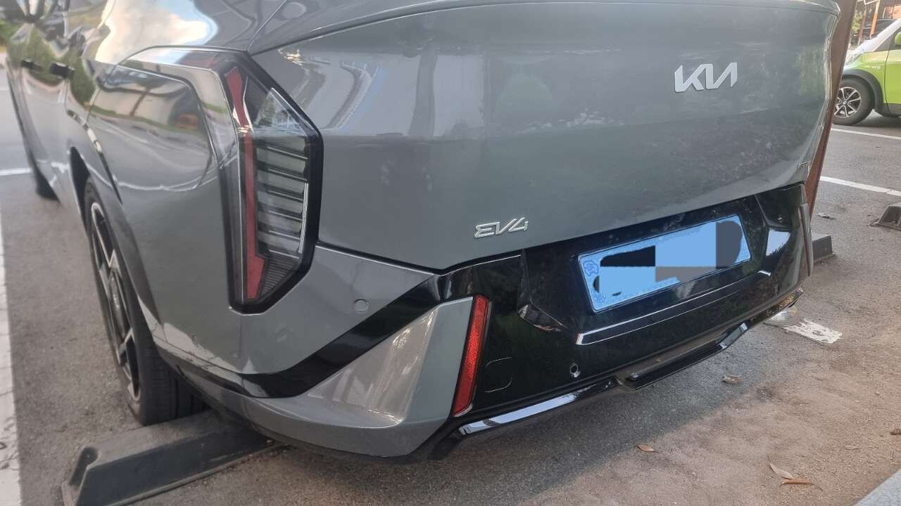 기아 EV4 롱레인지 GT-라인 이미지1