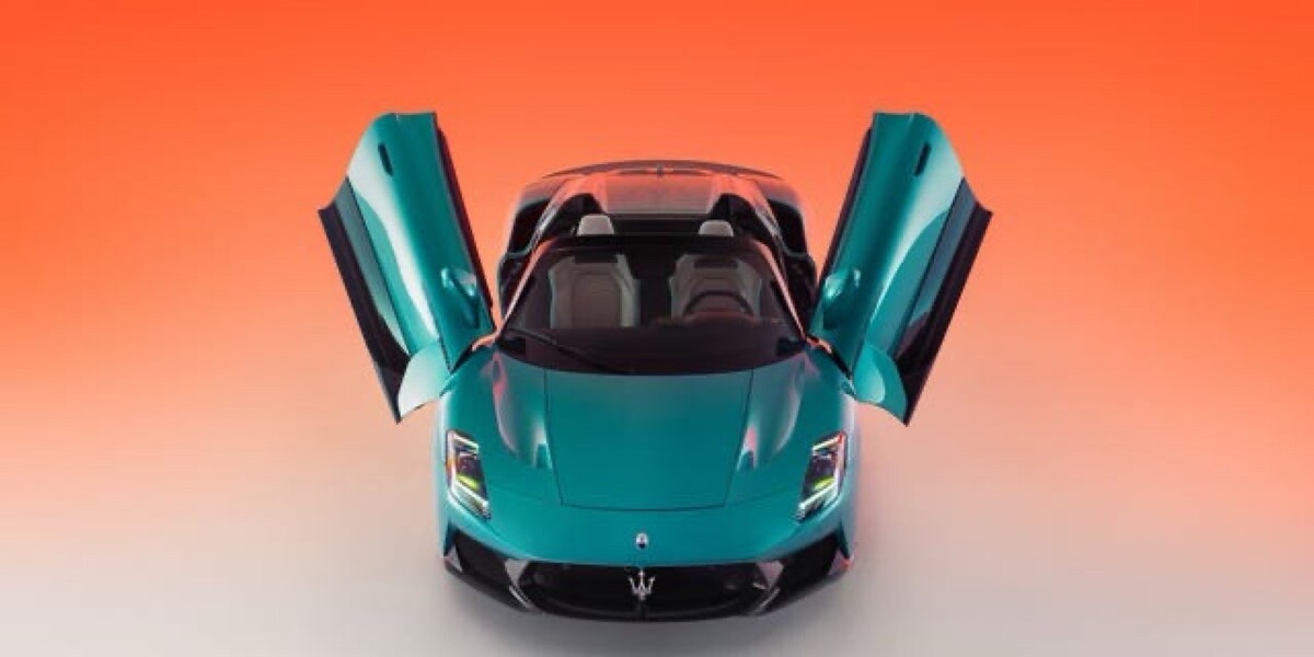 Maserati : Mcpura 공개 썸네일
