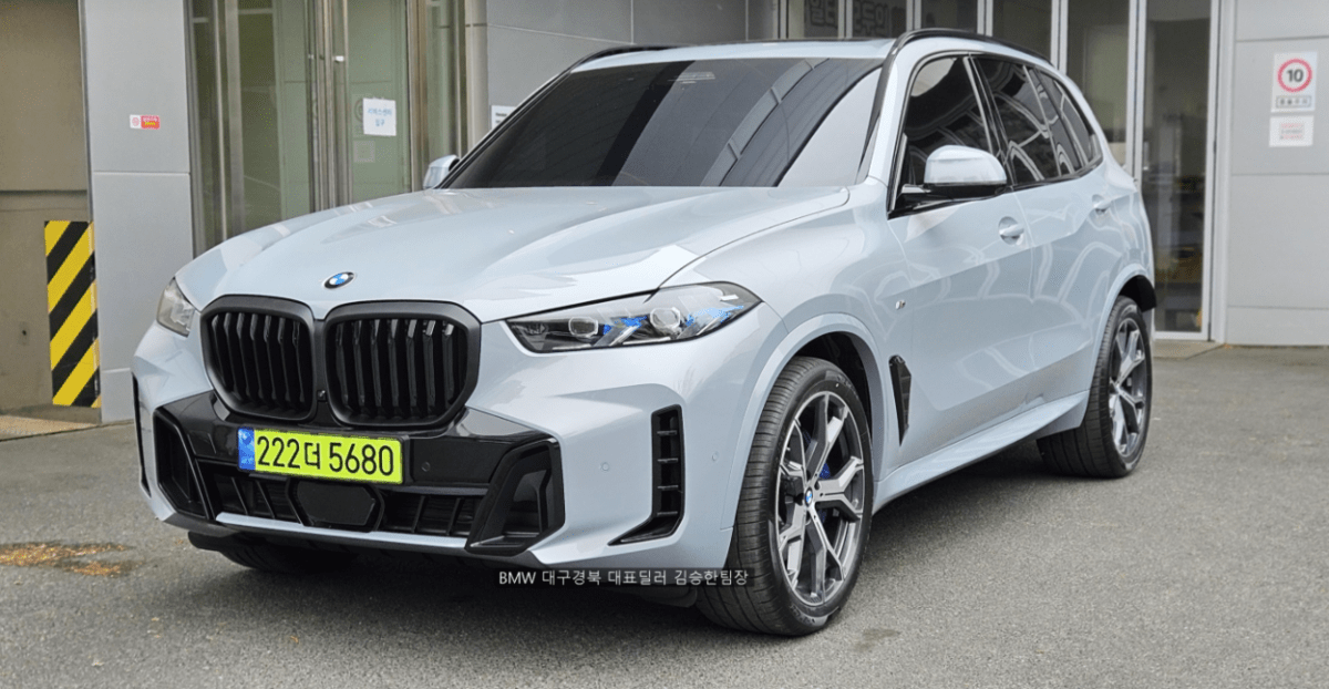 안녕하세요 BMW X5 색상 골라주시면 감사하겠습니다.  썸네일