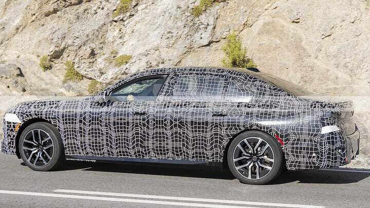 [스퍄이샷] BMW 7시리즈 페이스리프트 LCI  썸네일