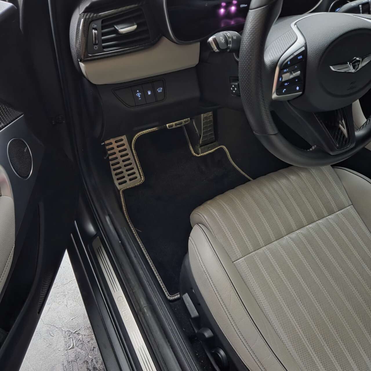 G70 3.3T 스포츠 AWD 이미지6