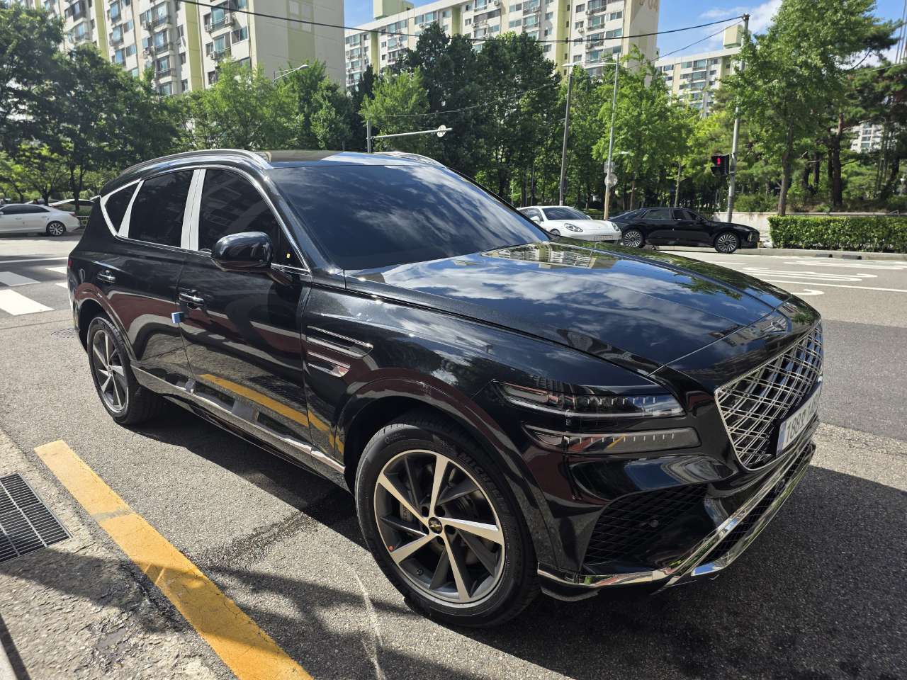 제네시스 GV80 2.5 터보 2WD 5인승 썸네일 이미지