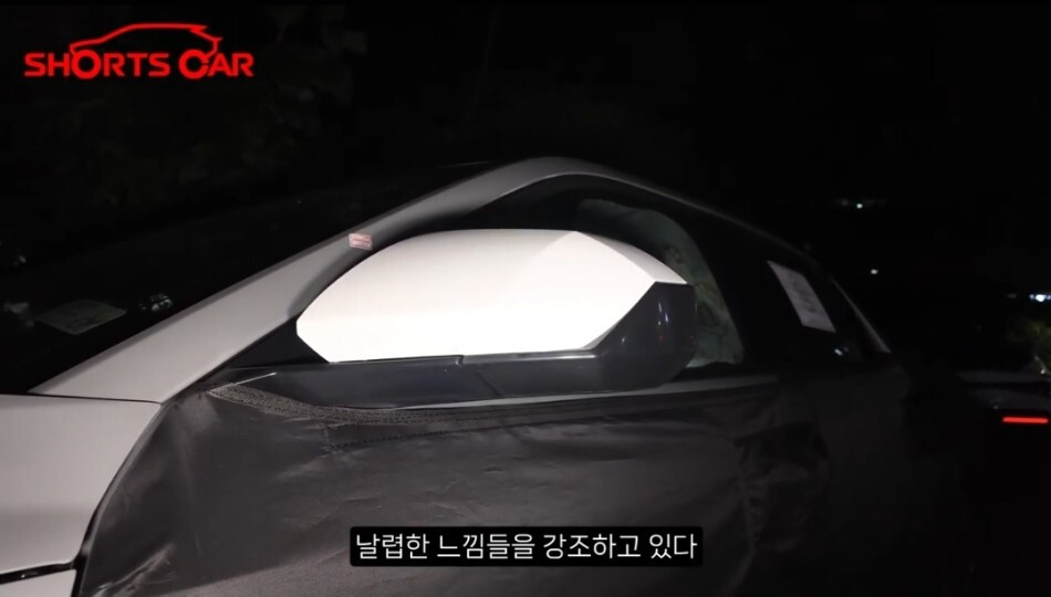 아반떼 풀체인지 떴습니다 ㄷㄷ  썸네일