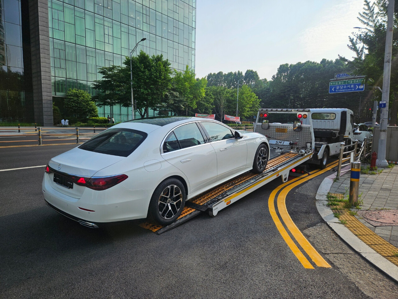 E200 AV 출고후기 썸네일