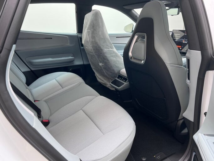 BMW 6GT를 대체할 만한 자동차가 나왔슴  썸네일