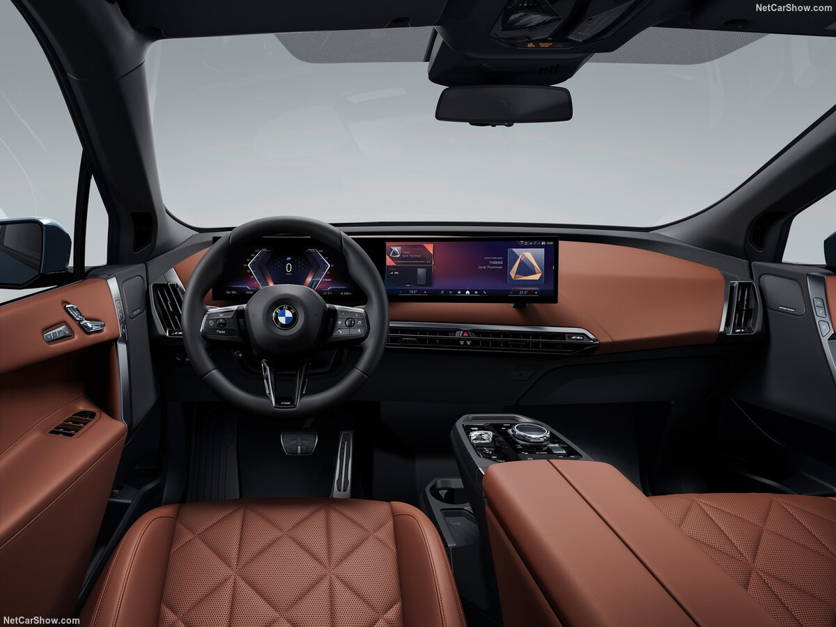 [신차출시] 2026 BMW iX 페이스리프트  썸네일
