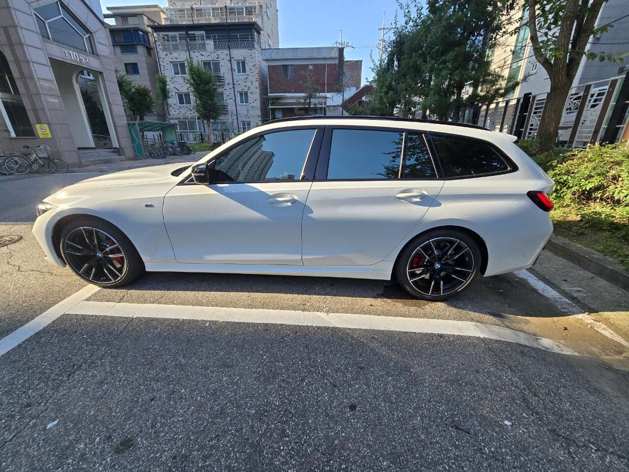 BMW 3시리즈 투어링 M340i xDrive 프로 P2 썸네일