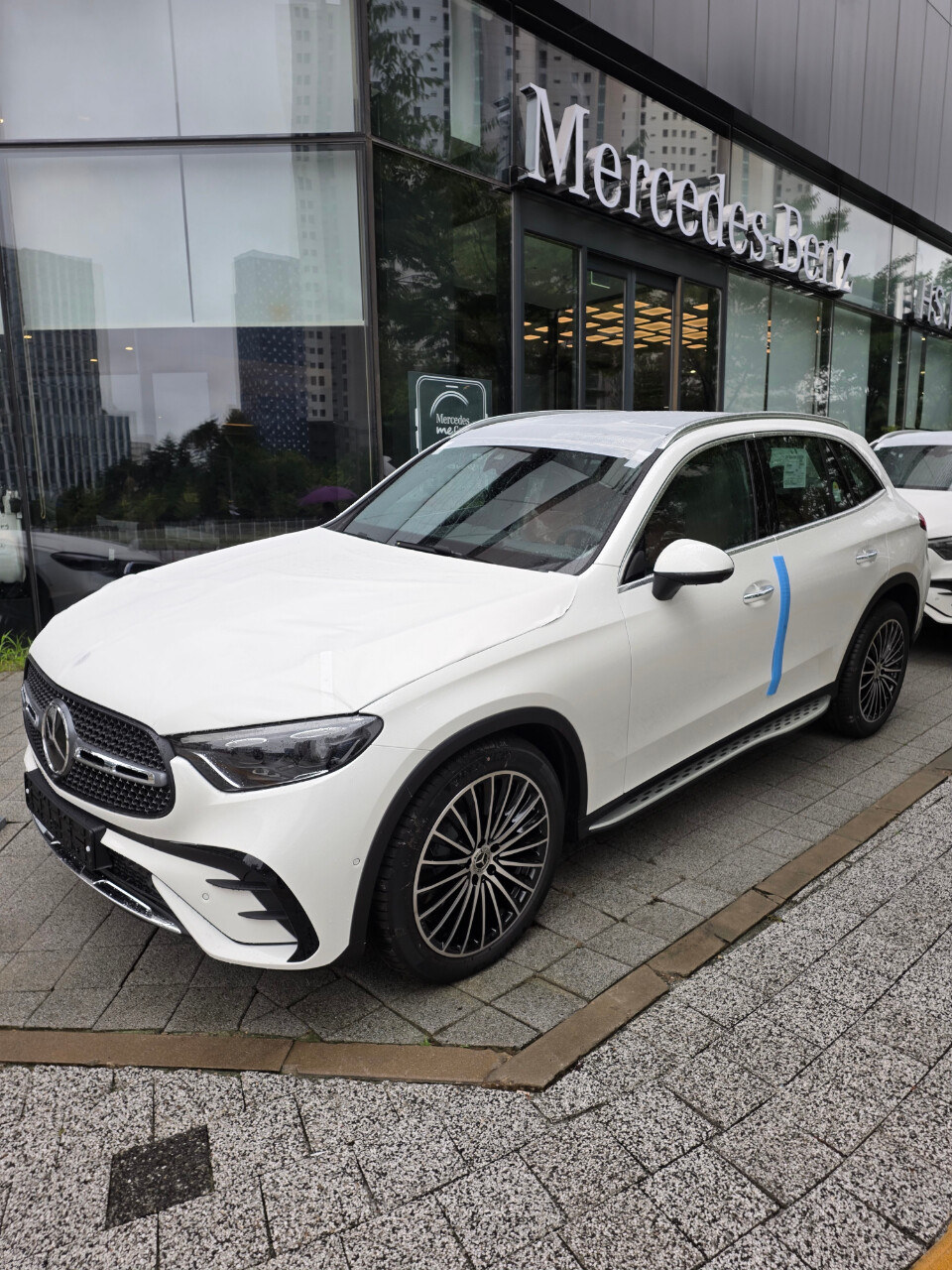 벤츠 GLC 300 4MATIC AMG LINE 이미지1