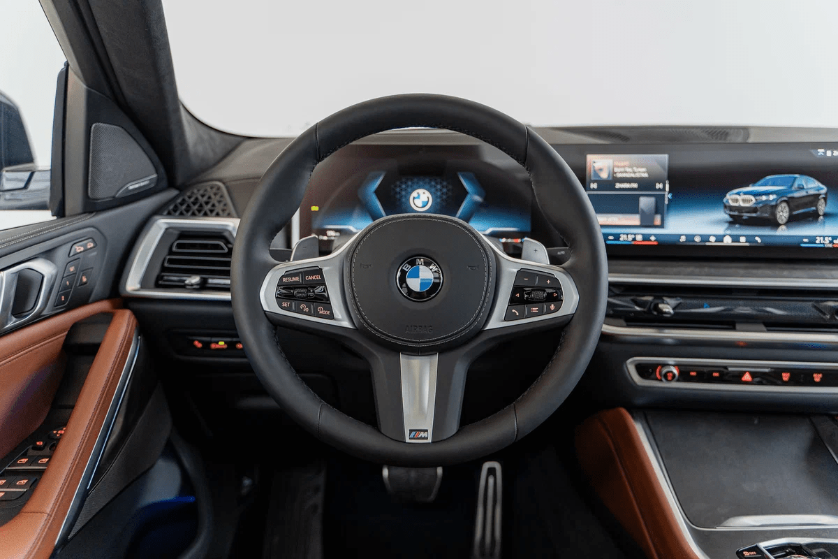 [신차사진] 2025 BMW X6 30d 카본블랙 + 타르투포  썸네일