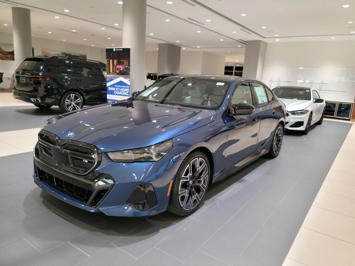 bmw 5시리즈 색상 다 모아봤습니다  썸네일