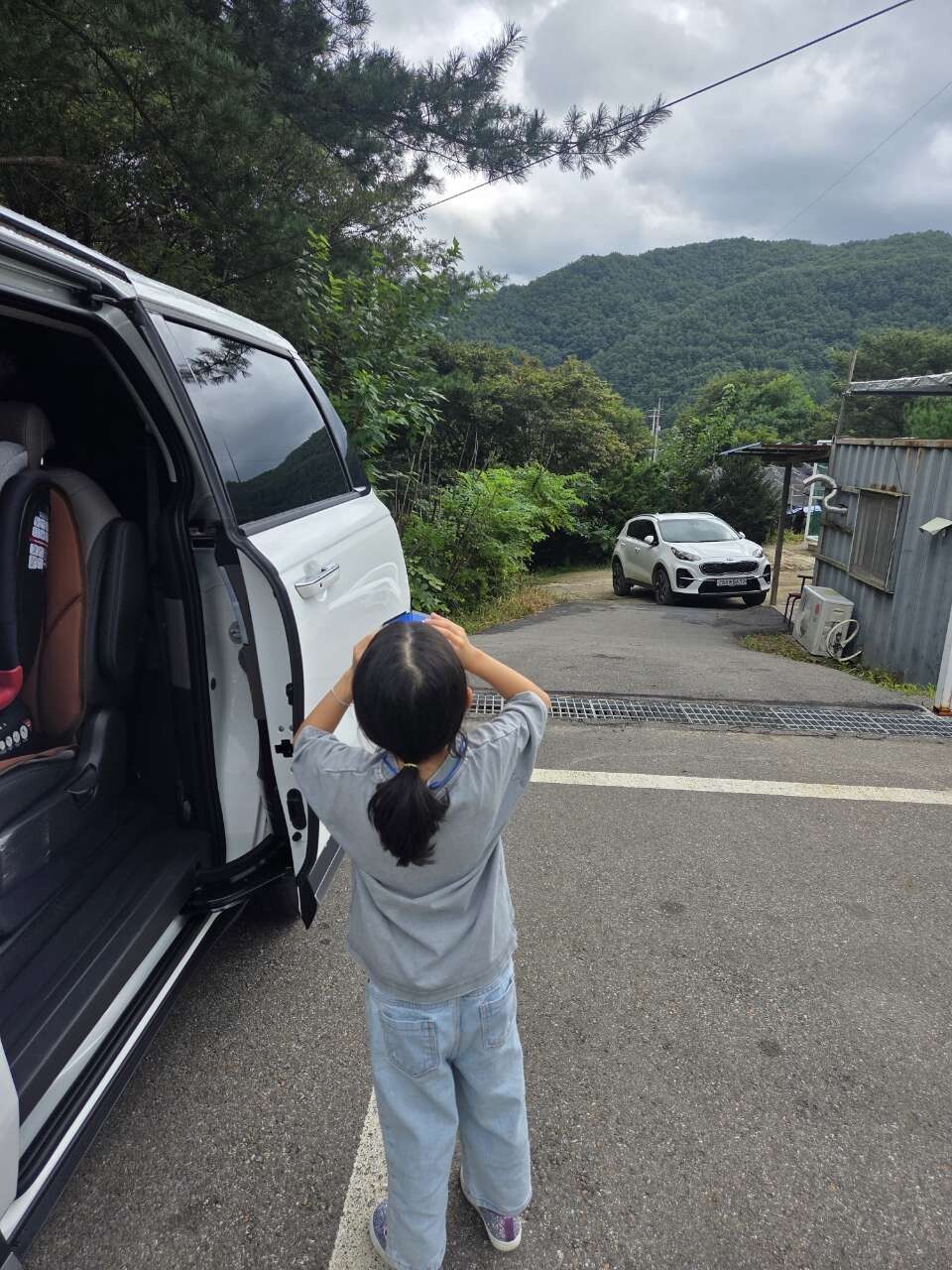 카니발 2026 하이브리드 출고 이미지1