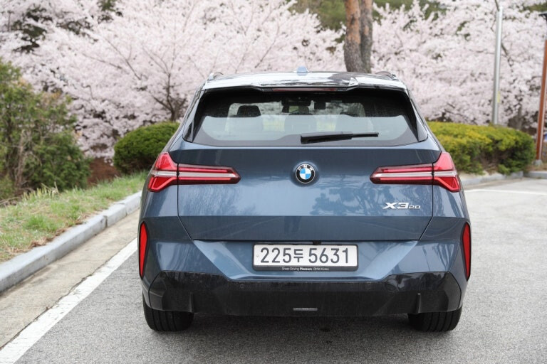 BMW X3 제 눈에만 예쁘게 보이나요 썸네일