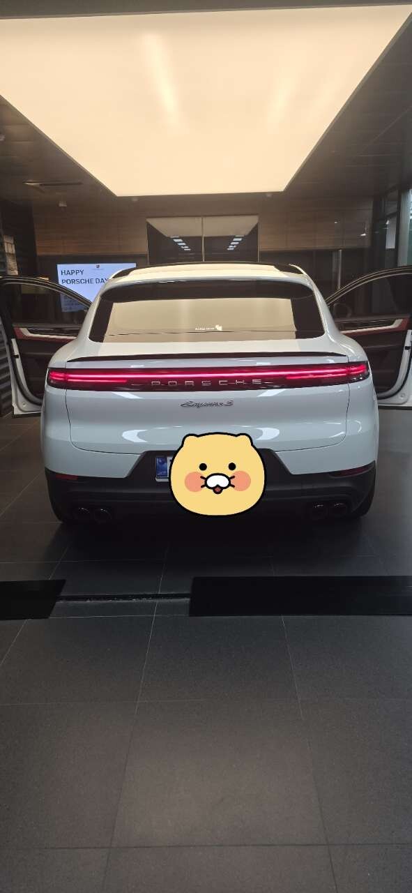 포르쉐 카이엔 쿠페 S E-하이브리드 출고인증! 이미지1
