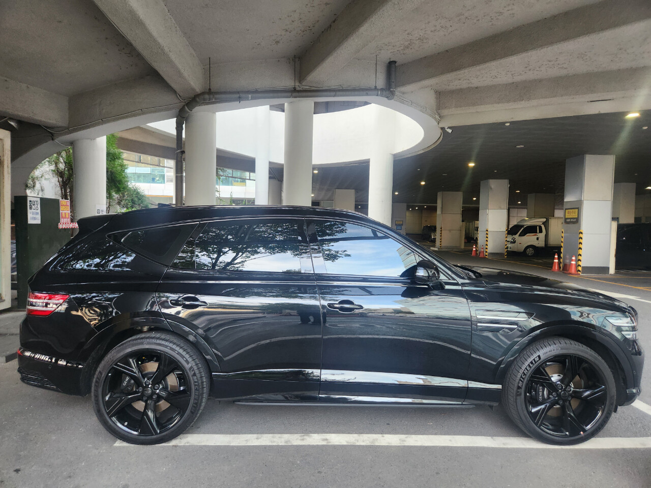 제네시스 GV80 블랙 3.5 터보 AWD 6인승 이미지6