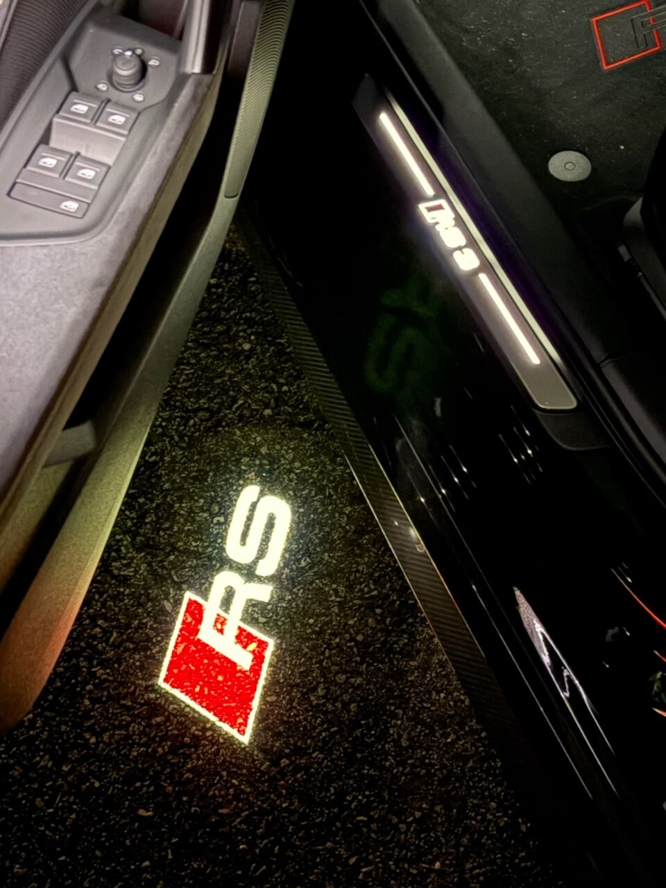 AUDI RS3 카본에디션 오너 리뷰 이미지1
