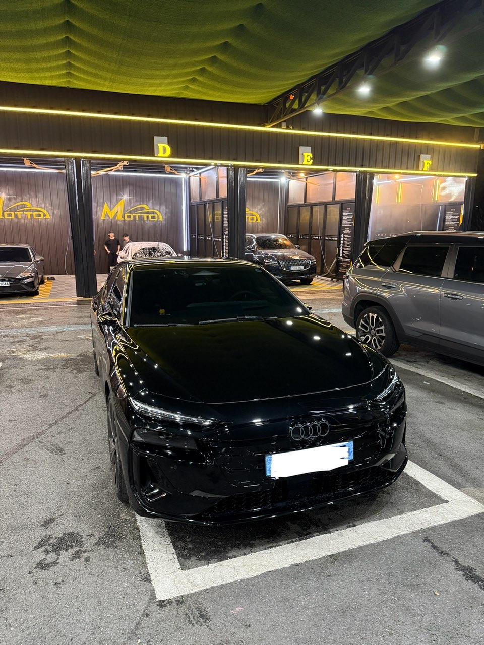 A6 etron 블랙에디션 출고 후기 썸네일 이미지