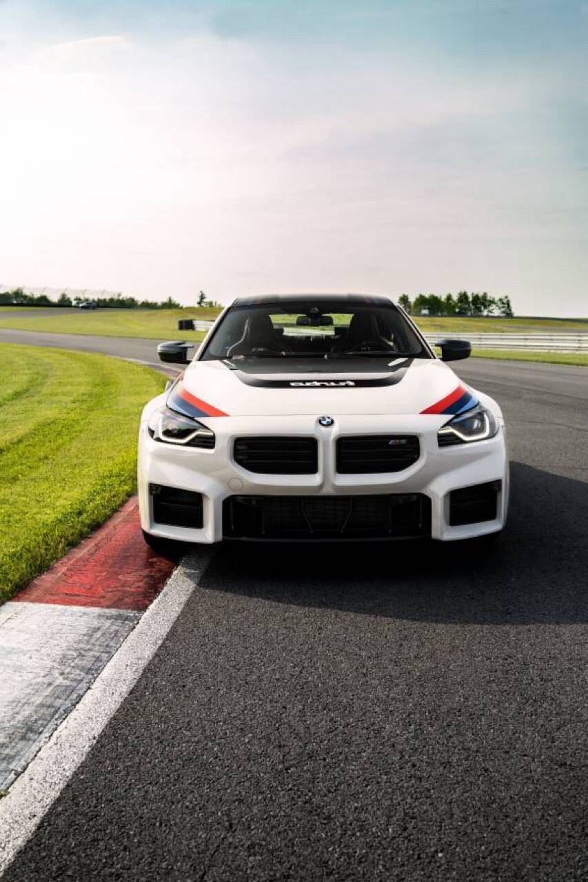 2026 BMW M2 터보 디자인 게시글 썸네일