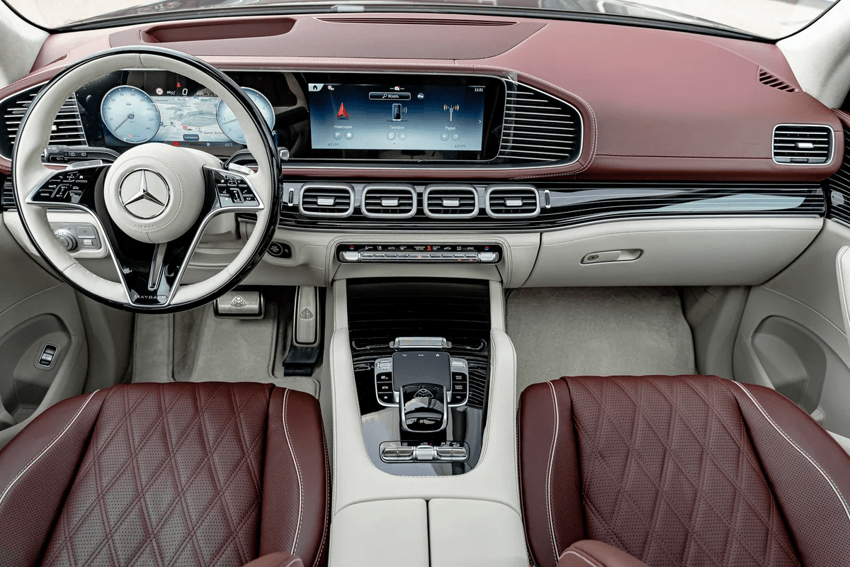[신차사진] 2025 벤츠 GLS 600 마이바흐 4시트  썸네일