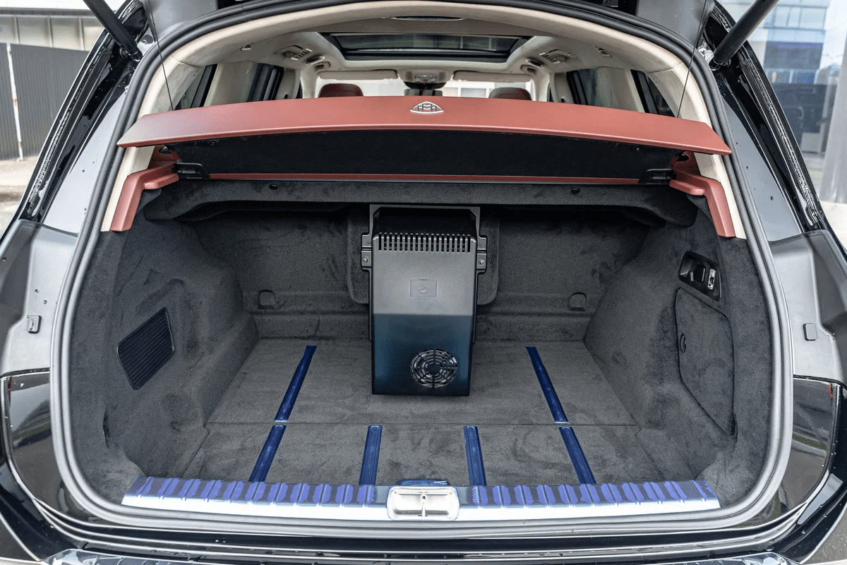 [신차사진] 2025 벤츠 GLS 600 마이바흐 4시트  썸네일
