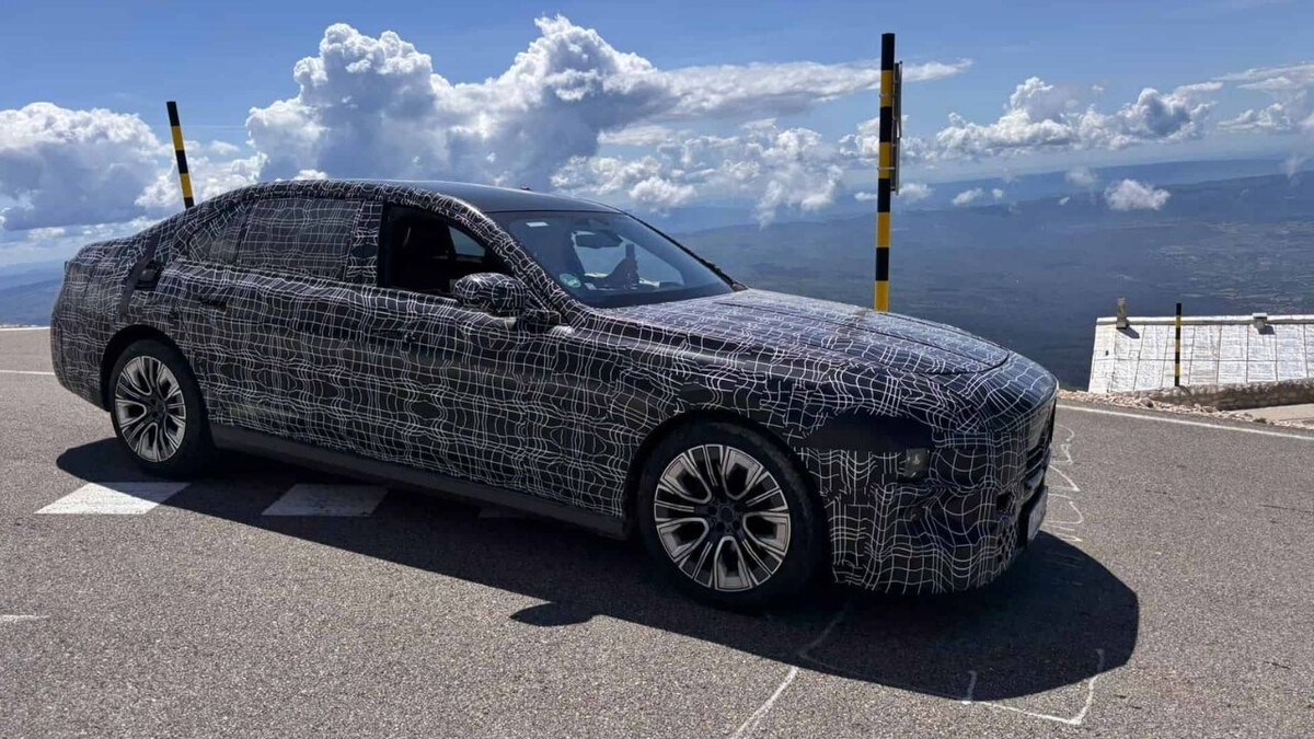 2028년까지의 BMW 신차정보 (총집합)  썸네일