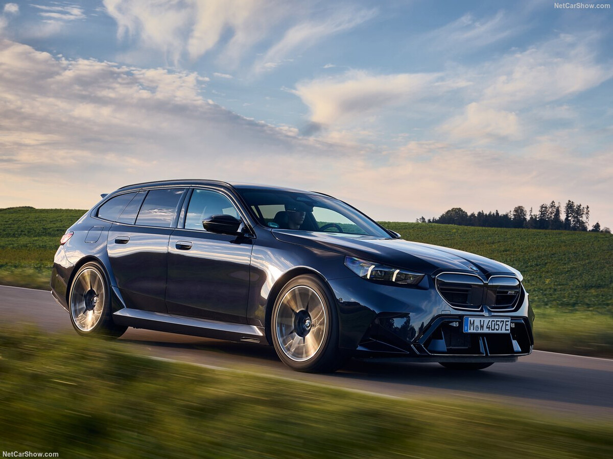 [출시예정] BMW 빼뺴로 데이에 큰 거 옵니다 썸네일