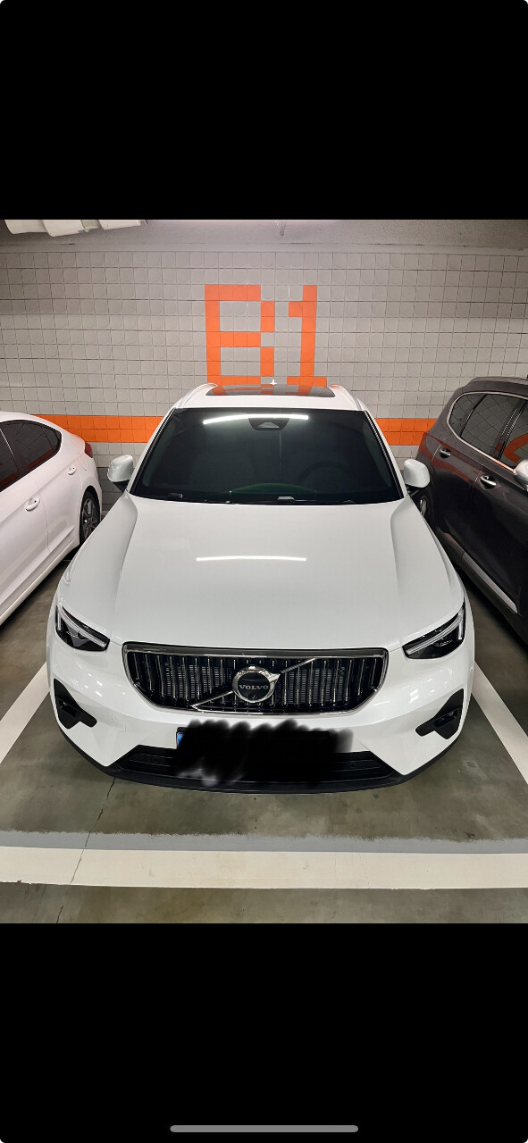 볼보 XC40 썸네일