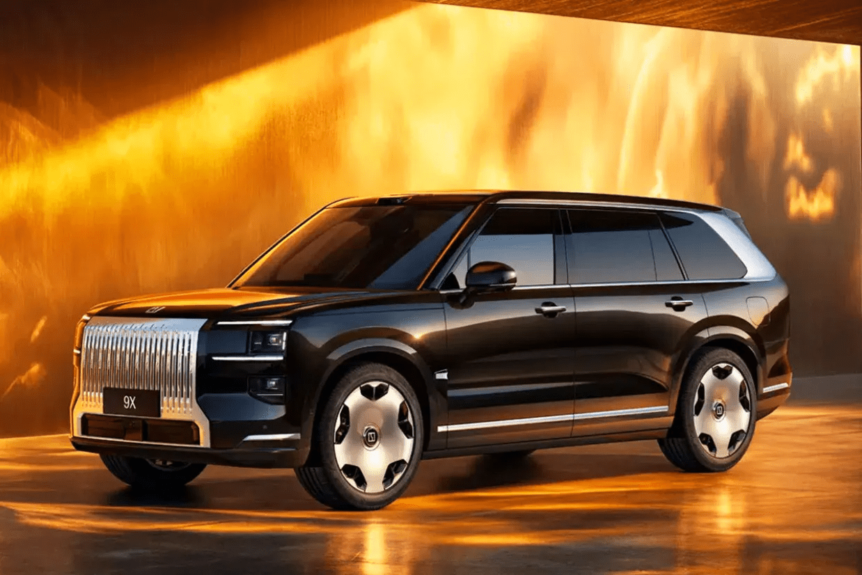 "당장 BMW 팔아버려?" 이 차 때문에 아빠들 통장 거덜나게 생겼네! 게시글 썸네일