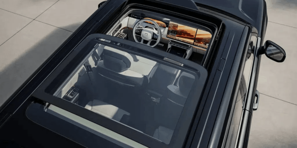 "당장 BMW 팔아버려?" 이 차 때문에 아빠들 통장 거덜나게 생겼네! 썸네일