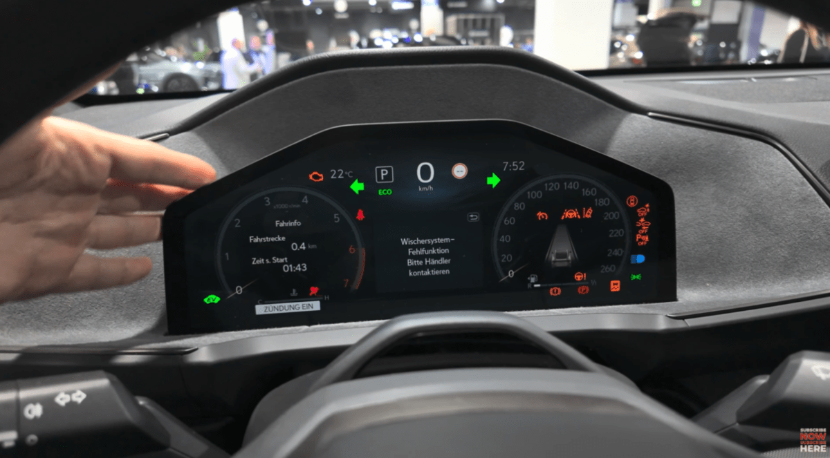 렉서스 ES 풀체인지 엄청 잘 나왔네요 (실물 캡쳐)  썸네일