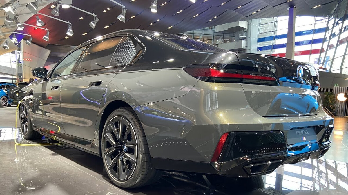 BMW 11월 11일 빼빼로데이 온라인 에디션 5종 출시예정  썸네일