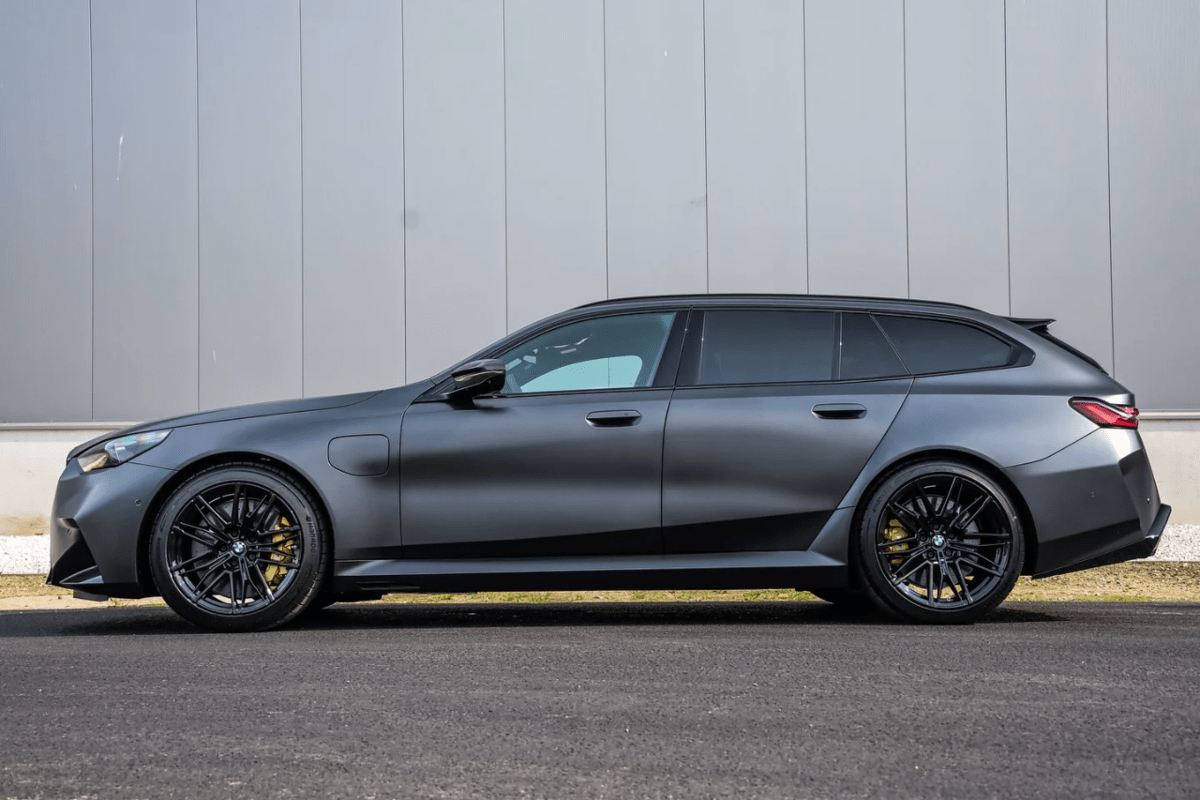 BMW 11월 11일 빼빼로데이 온라인 에디션 5종 출시예정  썸네일