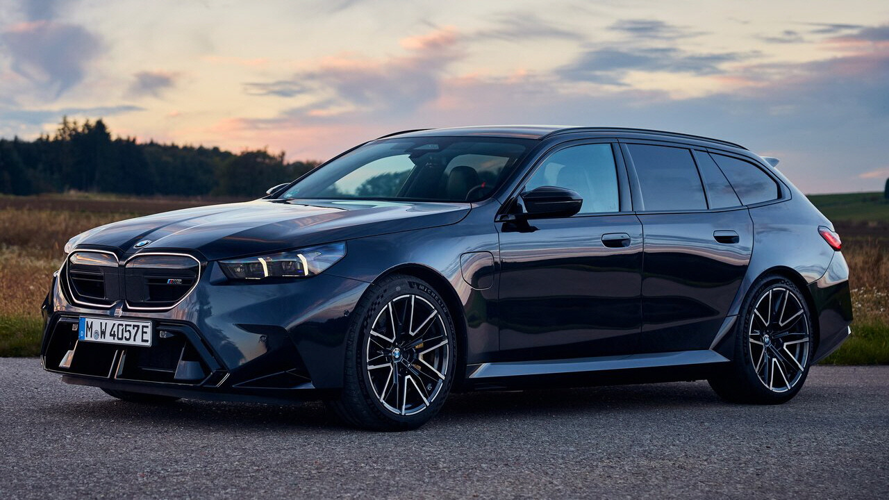 아우디 RS6 아반트 vs BMW M5 투어링  게시글 썸네일