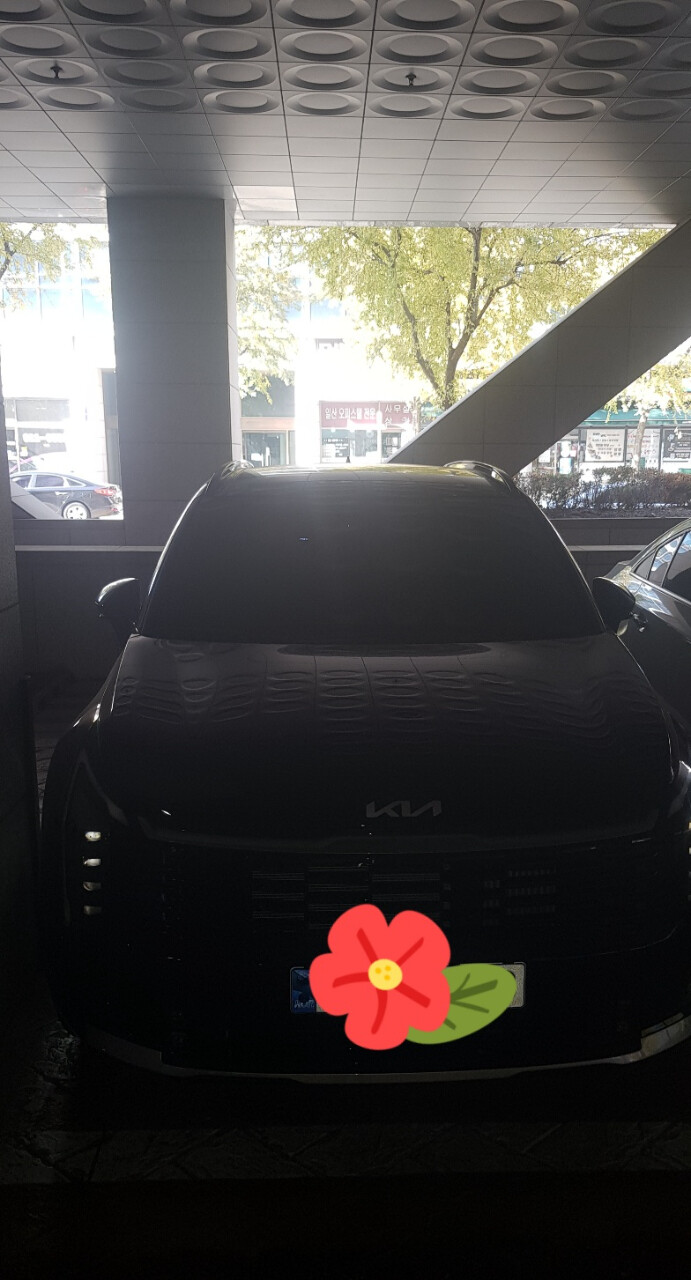 인생 세번째 차 구입 블랙 스포티지 맘에 들어요 이미지1