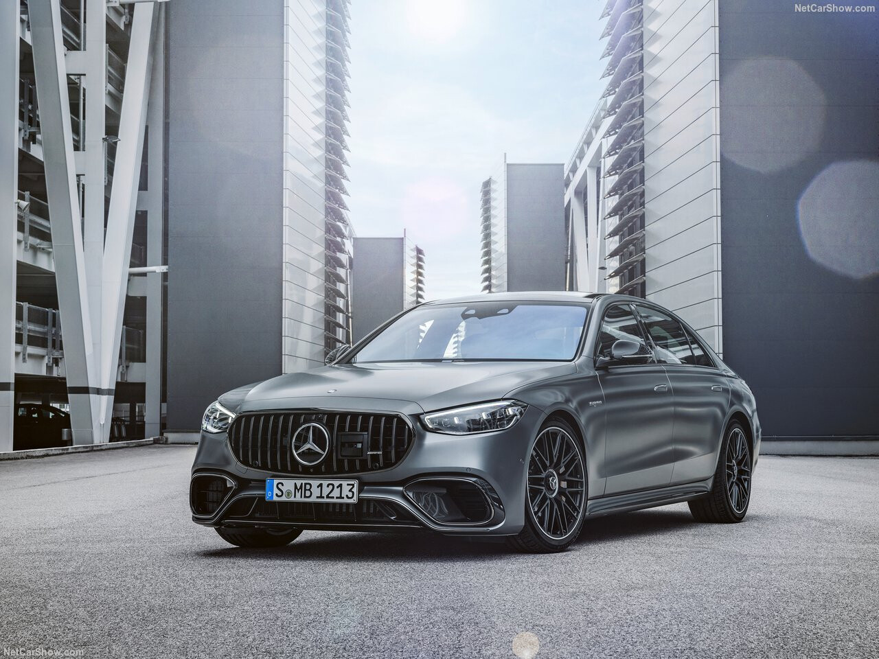 "벤츠 3500만원 할인 실화냐?" 아빠들 지갑 활짝 열리게 생겼네 게시글 썸네일