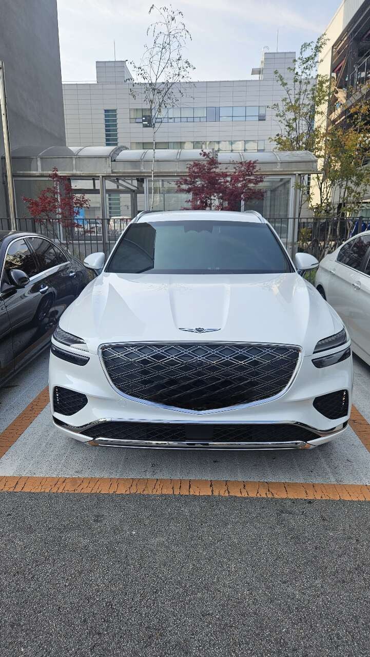 25년식 GV 70 2.5 T 거의 깡통 뽑았습니다~~ 썸네일