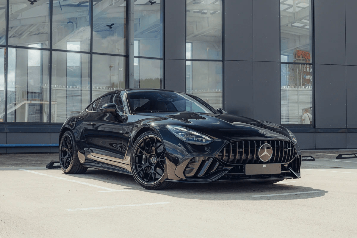 [신차사진] 메르세데스 벤츠 AMG GT 63 프로 썸네일