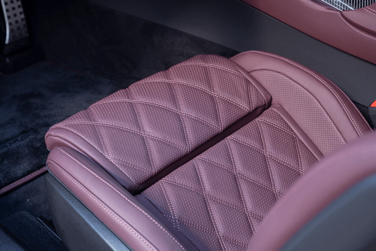 [신차사진] 메르세데스 벤츠 AMG GT 63 프로 썸네일