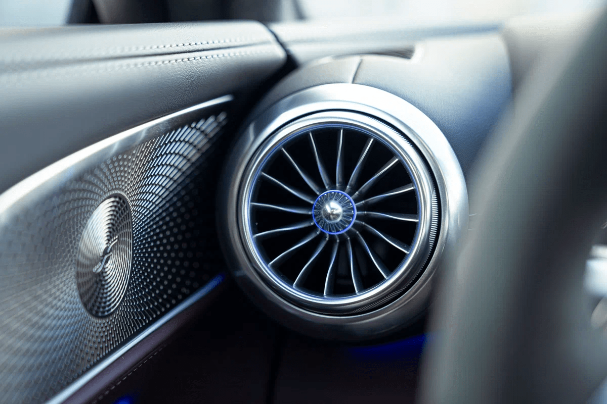 [신차사진] 메르세데스 벤츠 AMG GT 63 프로 썸네일